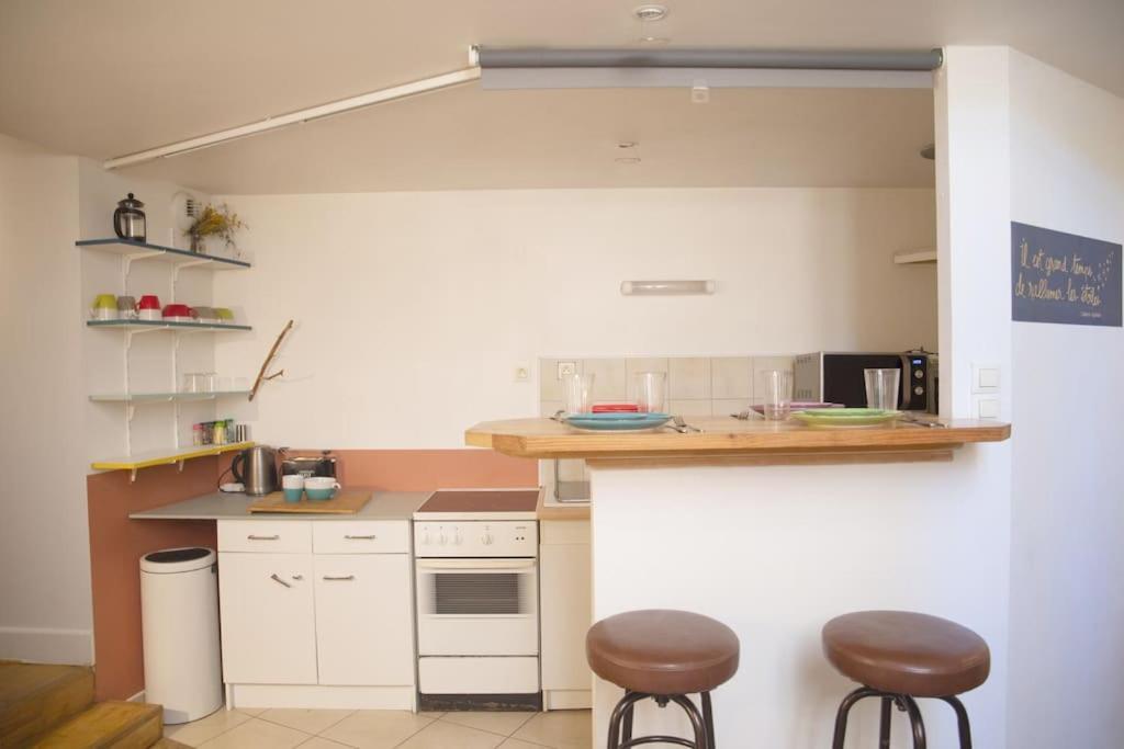 Appartement L'authentique, duplex, centre historique, wifi à Montpellier Extérieur photo